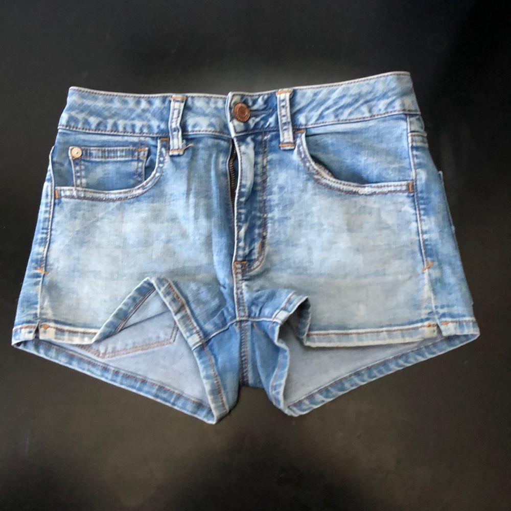 AE shorts